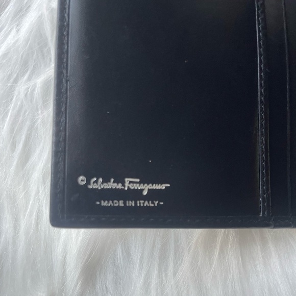 Salvatore Ferragamo Long Wallet - Picture 4 of 13